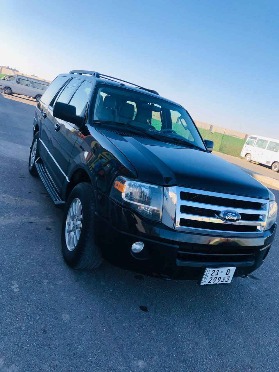 فورد اكسبديشن 2014 ماشيه 124 الف كفاله عامه من الصبغ والحوادث خليجي للتواصل على  ***********

