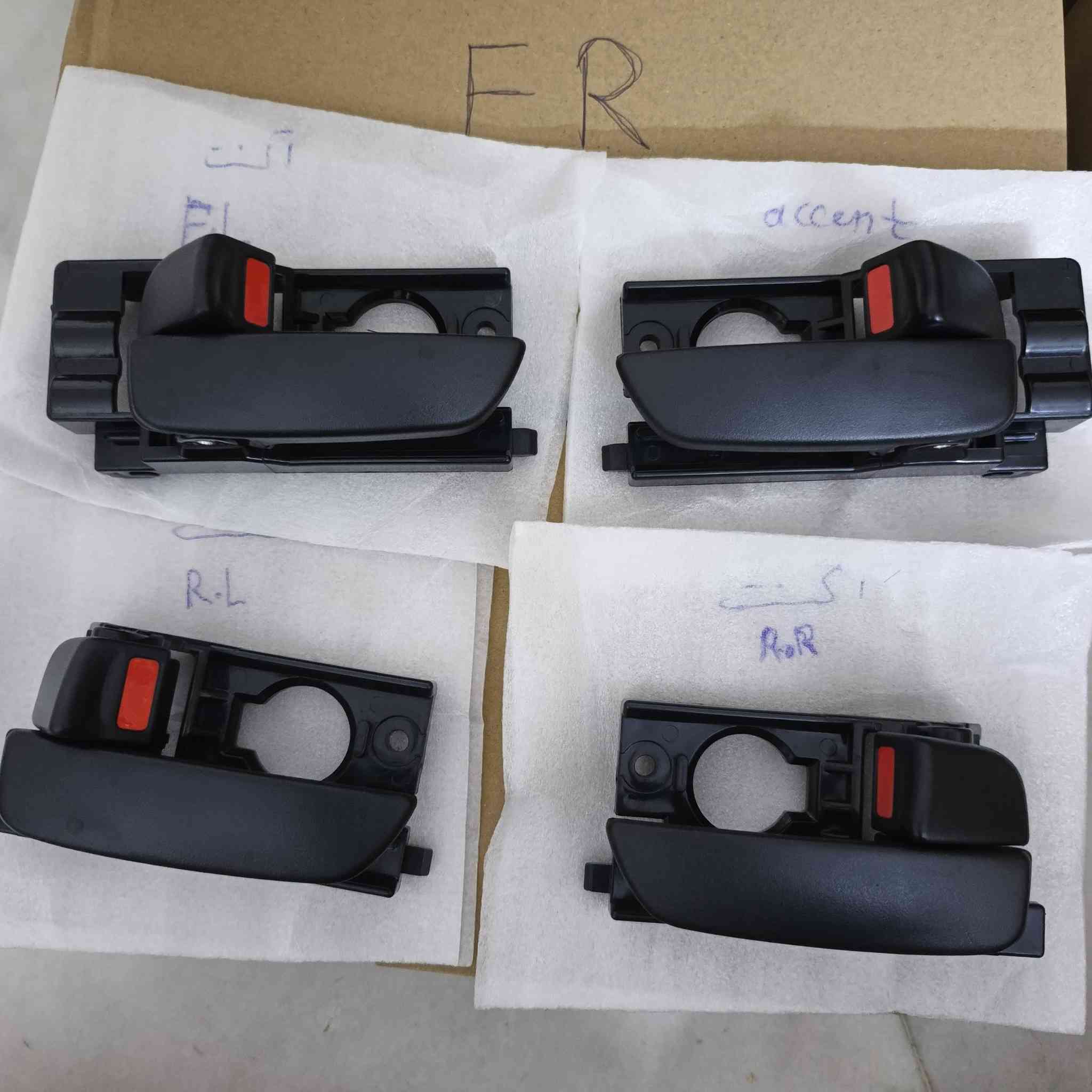 سلام عليكم
لايتات ريو سعر الزوج ٧٠ الف
بك لايتات سعر الزوج ٦٥
يدات داخلية بالاخر
تحكم جام ٢٥
توصيل ٥ الاف
***********
