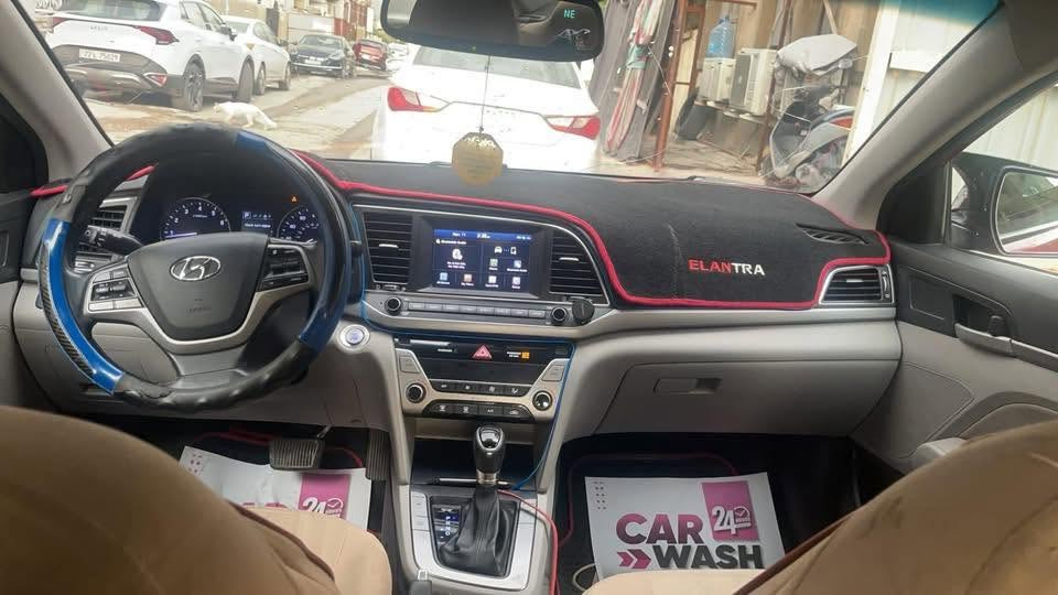 النترا 2018
فول مواصفات✅
فتحه ✅
بصمه ✅
تدفئه كشنات ✅
ماشيه 80 ✅
رقم اربيل 
سنويه بأسمي تحويل ثاني يوم

السياره مصبوغه حزام
محرك كازكيت

السعر 110 وبيهه مجال

للتواصل (***********)
بغداد/الاعظميه
