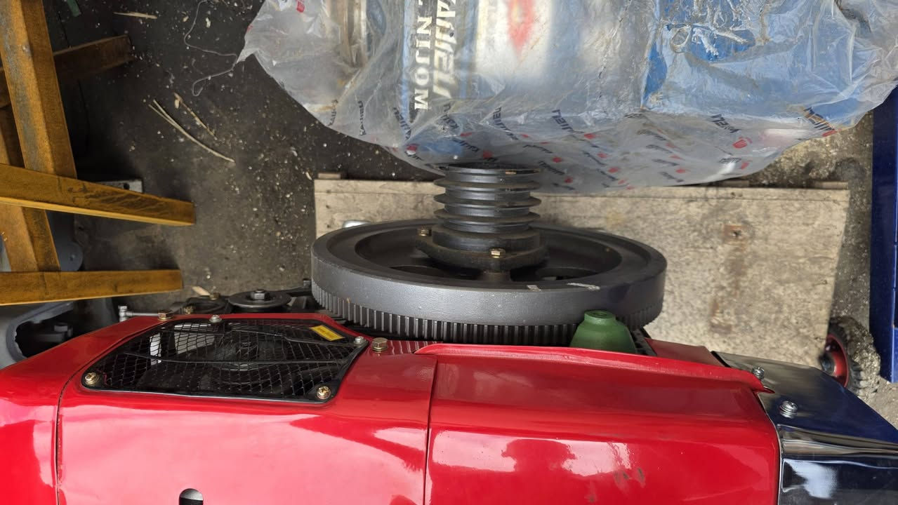 محرك تكدر تربط عليه (خنزيرة_او داينمو كهرباء)

المنشا______-> صيني
الوقود_____-> كاز
القوة______-> 15حصان
عدد الدورات_-> 2200 دورة بالدقيقة
الاستهلاك___-> 1.5 لتر في الساعة
قطر البستم_-> 100ملم
تشغيل سلف وهندر
للطلب والاستفسار واتساب
***********
العنوان/كركوك قرب علوة المخضر

#خنزيرات_ماء
#جاروشات_حبوب
#كابسة_علف_اسماك
#كابسة_علف_دواجن
#ثرامات_مخلفات_البساتين
#ثرامات_سعف_قصب_بونيكام
#ثرامات_جت_برسيم_تبن
