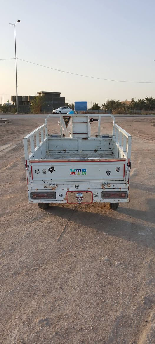 اسلام عليكم ستوته كلك شاصي مكفول ركبه مكفوله محرك مكفول تعمير كله جديد ال اخر حبايه نضفه فول أحله من الصوره مكاني رميثه رقمي ***********
