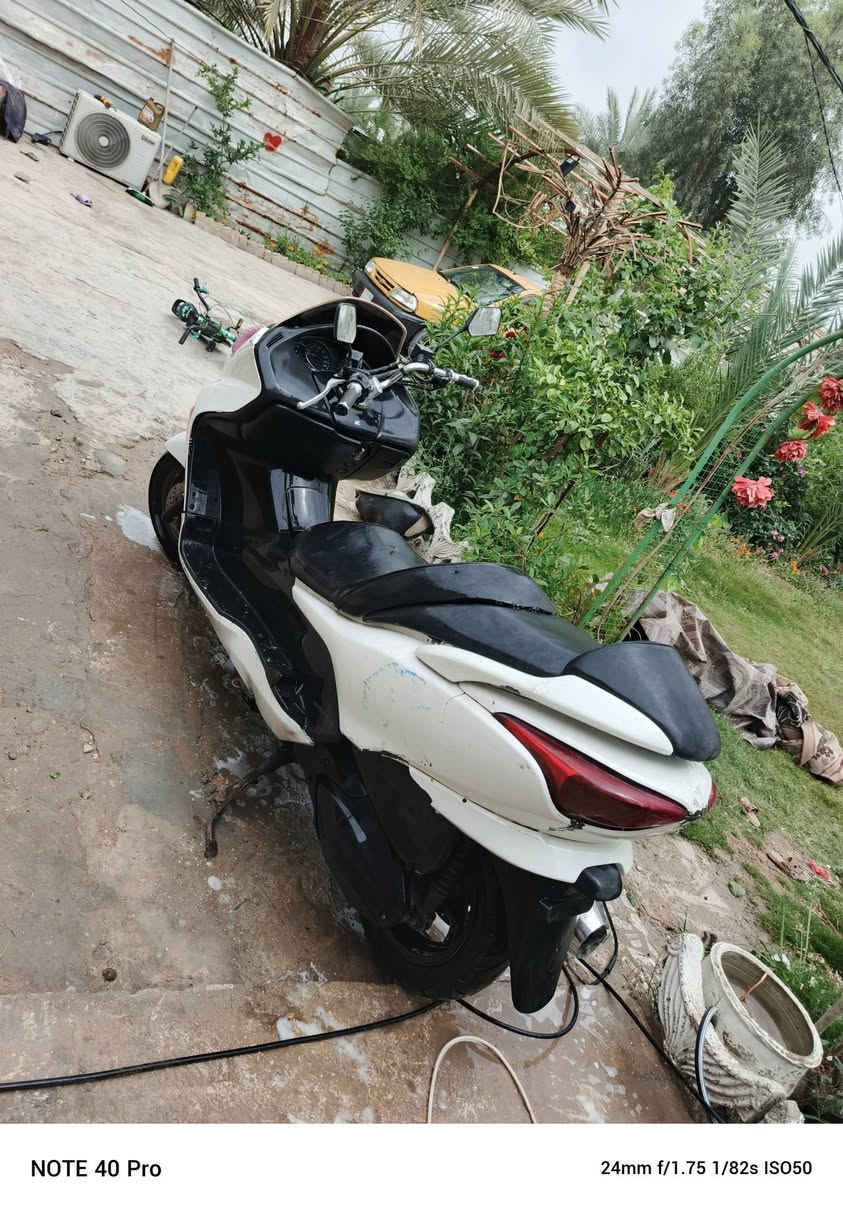 دراجه فورزه صفر 8 للبيع الدراجه طافيه المحرك مابي شي سعر 350وبيه مجال عنوان كربلاء الحسينية ***********
