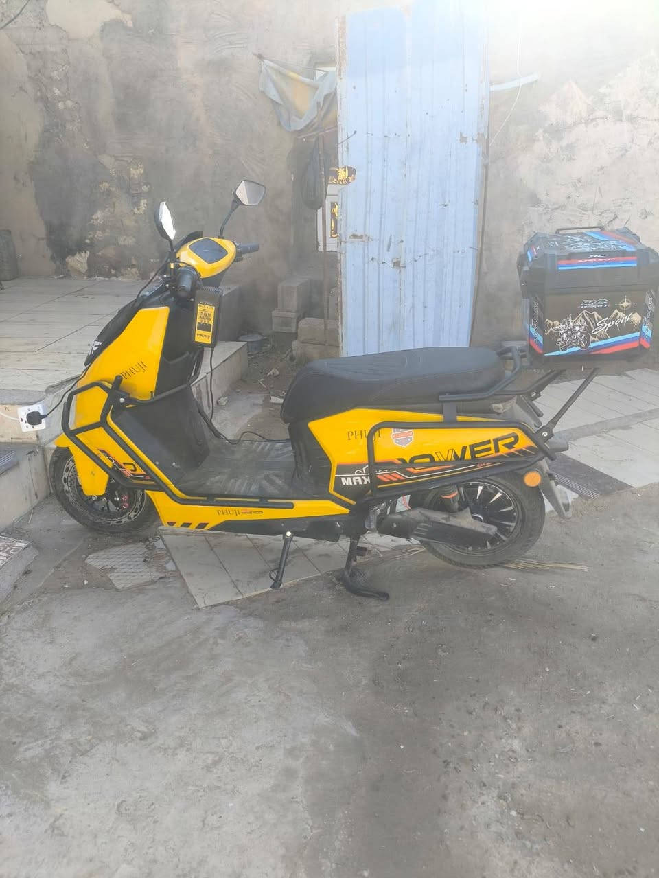 مطور موديل 26 سرعه 110 صارله 28 من اخذته  نظافه ميه بالميه ست بطاريات /سعره 800 وبيه مجال قليل وقفله 750 قفل \ صاحب الموطور آبوٰ ﯢطنٰ ٲلدٰليٰميٰ ۦٰ۪۫ﹾ٭ﹾۦٰ۪۫


**إذا كنت صاحب هذا الإعلان وتريد حذفه لأي سبب، رجاءا أرسل رسالة إلى الدعم الفني**