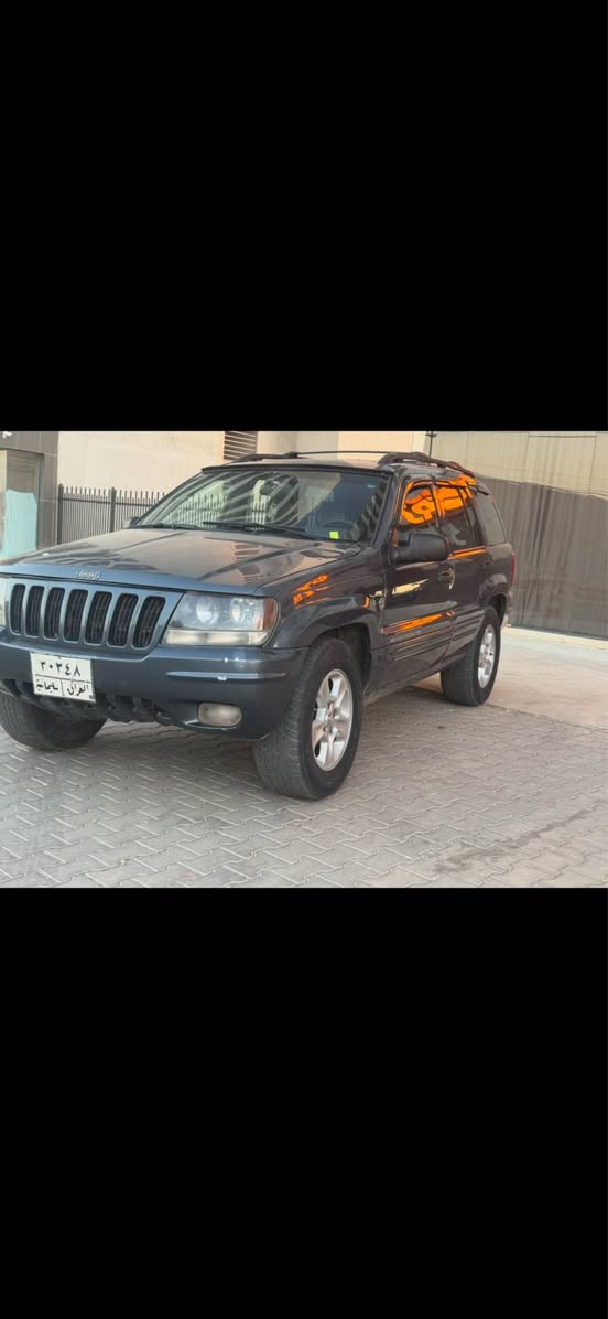 سلام عليكم سياره جيب للبيع 
موديل 2001
ثمانيه سلندر  v8
مكينه جديد 15 شادت

تبريد ثلج❄️ 
دبل اكسل اشتغل 
سعر 63$ بيه مجال 
رقم موبايل 📱 *********** واتساب كركوك, العراق
