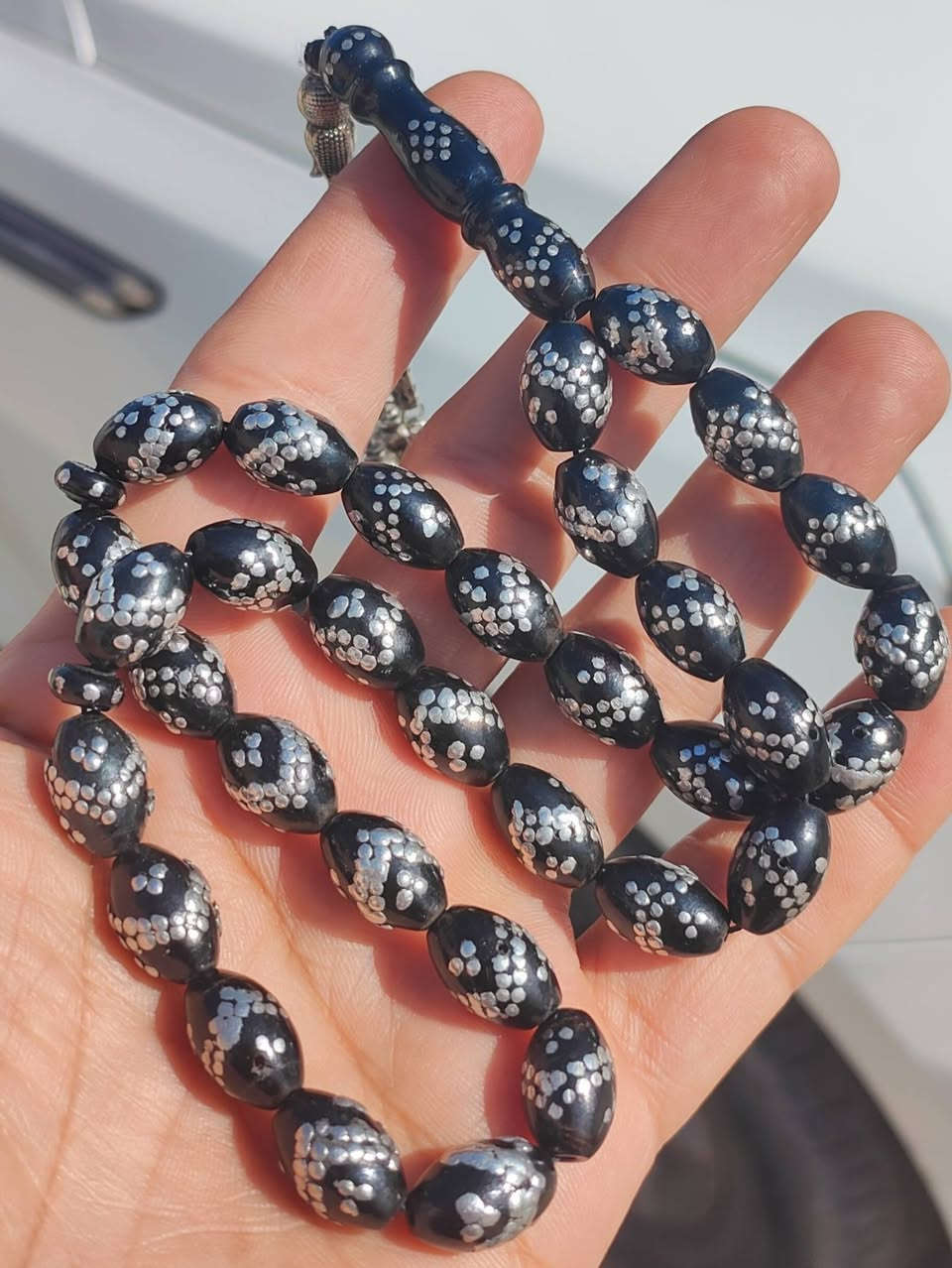 سبحة يسر مصري ثلث  شرط قديم  للبيع ***********
