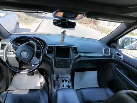 سلام عليكم
للبيع او المراوس 
جيب كراند شيروكي ليمتد هيمي 2017
فول مواصفات 
شاشه،سلايد،وضعيات قياده،كشنان جلد،تدفئه كشنات وستيرن،كشنات خزن،صندوق كهرباء،مرايات قلاب عند الرجوع ،حساسات وكامره خلفيه متحركه،توقف تلفائي 
ماشيه 55 ميل
فيتبم وفلاتر جديد ،فتحه فيت بم ،تايرات جديدة ،رقم اربيل مميز 
كلير صفحة الراكب بس من جوه بدون تكم ودواخل+بنيد وباب السائق
السيارة بدون ايرباك
السعر 175 ورقه
المكان حي الجهاد 
***********
