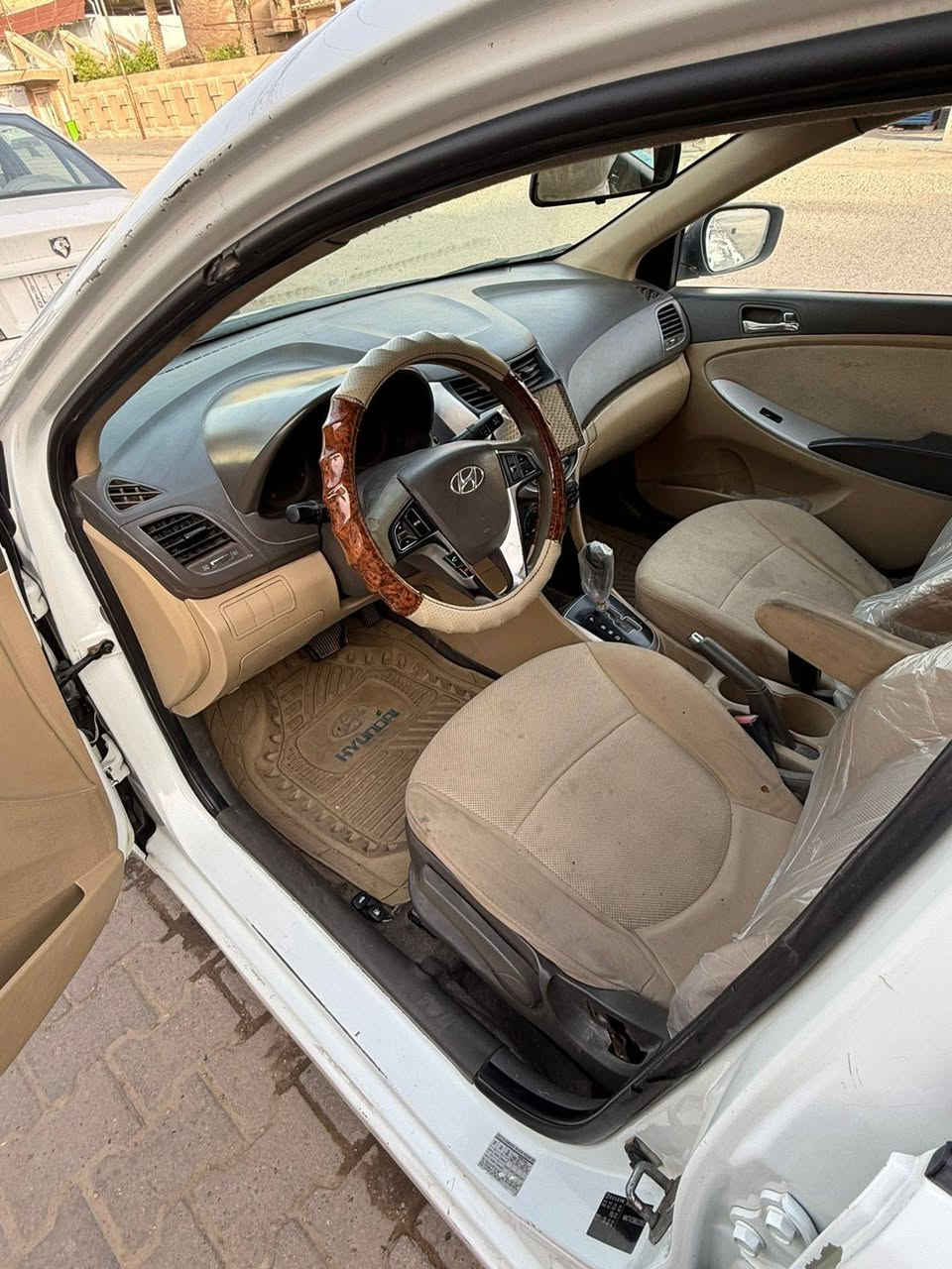 اكسنت مديل 11 خليجيه مكينه 1600 تبريد ثلج حداديه جديده داخل بيجي سعر مناسب بيع مستعجل او مراوس باقل مكان نجف رقم اربيل بسمي هزه وسنويه ورقم دولي الجديد *********** النجف, العراق
