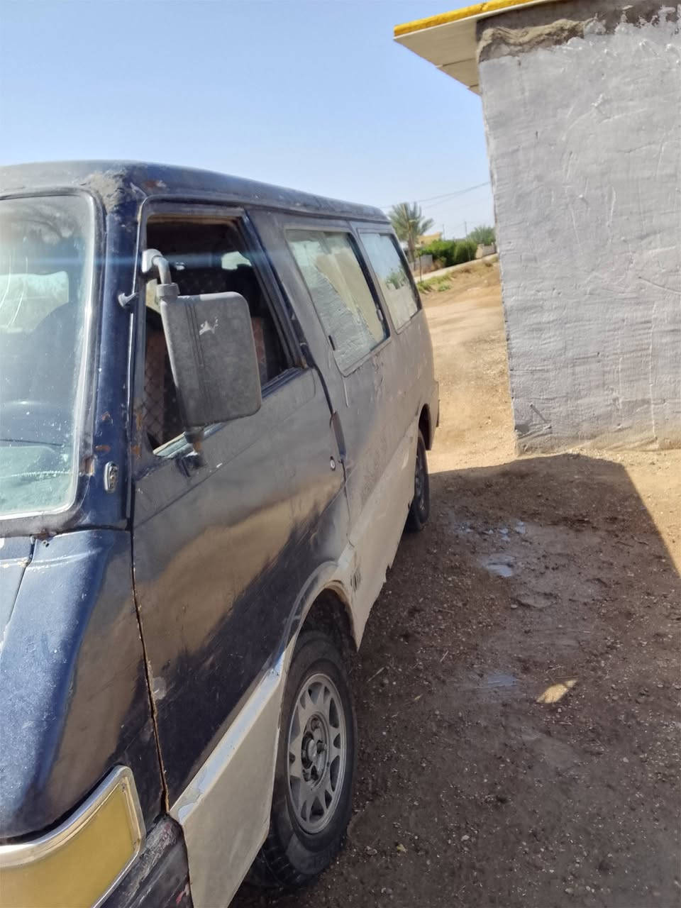 كيه باص بسته كوم حديد ابيع هلموجود محرك كير اكسن سلف باتري كل فول شرط الفحص  ب ١٦ غير متواجد علفيس *********** خابر وتدلل
