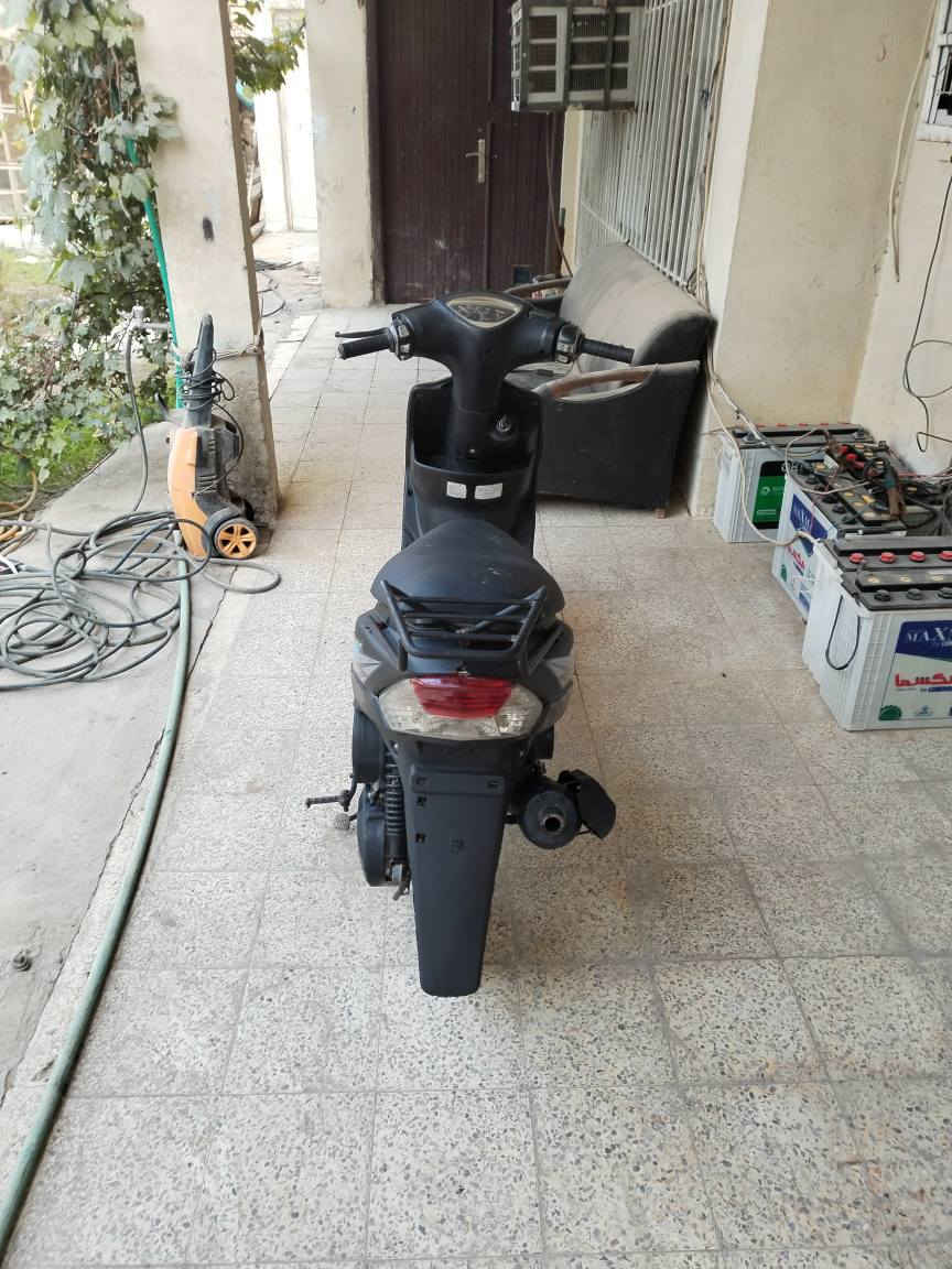 الهم صلي على محمد وأل محمد دراجه ماكس عدله للبيع شلعه ومعدل ونعومه كهربائيات كله شغاله مكينه مامفتوحه بلاد  السعر 500 مكان الدراجه حله سنتر مدينه رقمي *********** حلة, بابل
