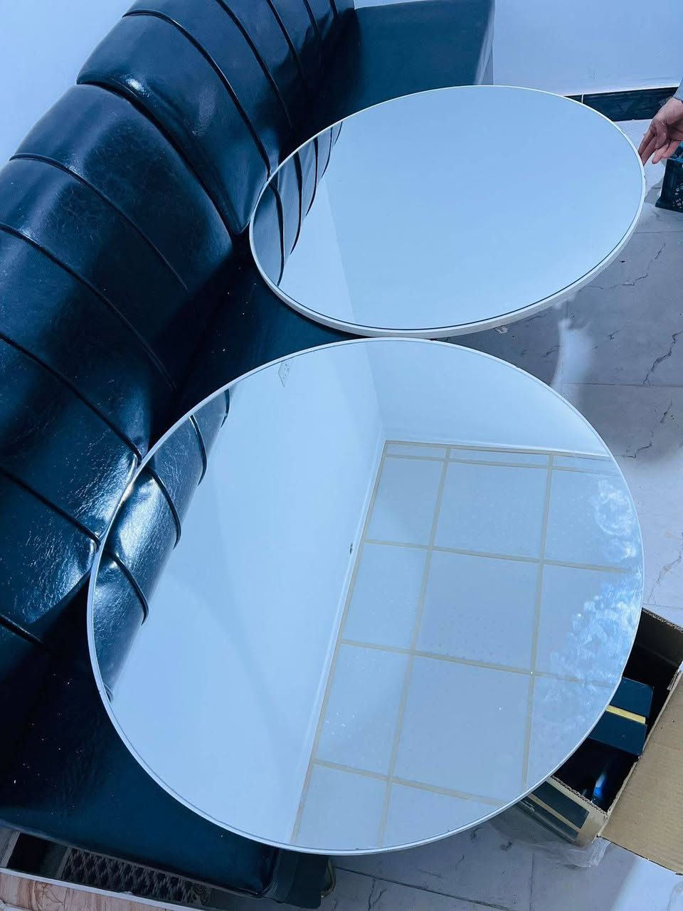 غراض حلاقه للبيع كرسي شيروكي عدد2+ قنفات عدد ٢+مرايات عدد ٢ 
📍البصره خور الزبير
***********
