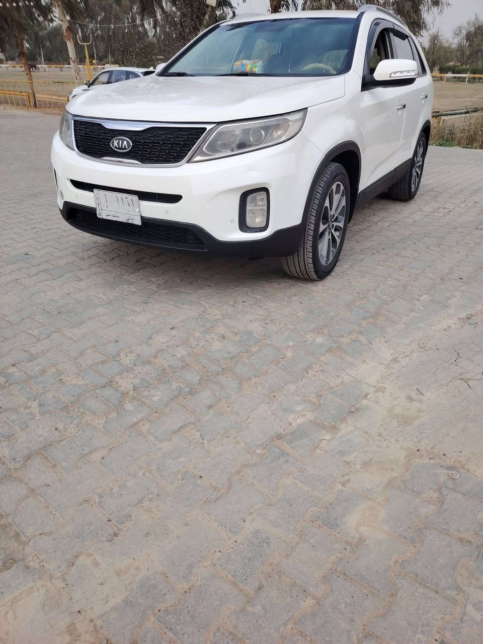 سورنتو 2013 شكل 15 خليجي بدون ضرر فقط رش خفيف يم الرقم الخلفي فول مواصفات عدا البانوراما محرك 6 سلندر وسبعة راكب وثلاث قطع تبريد وكشن كهرباء وجلد ماشية 108 السعر 173 وبيه مجال بسيط عنواني ديالى بعقوبة
***********
