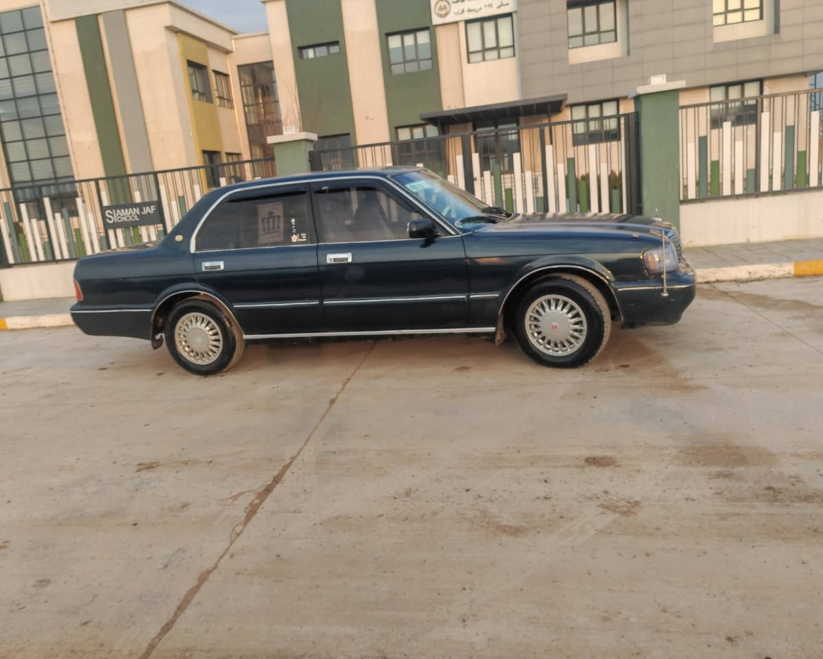 بە ناوی  خوای گە ورە
تویتا  کراون  ارنب
سە نە وی  و  حاسیبە
موس و  بڕاوە  بە شە رت
داعم  و  وە رگە ڕاو  بە شە رت
سیعر  30$معاملە
سیدصادق
0750  156  57  71
0770   355  96  13
