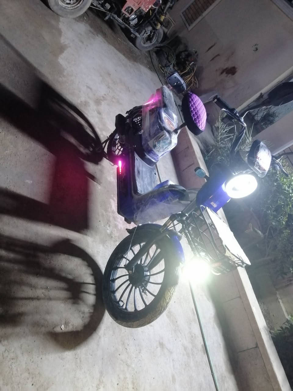 السلام عليكم فاز كل شحن للبيع محافظه بابل جبله
***********
