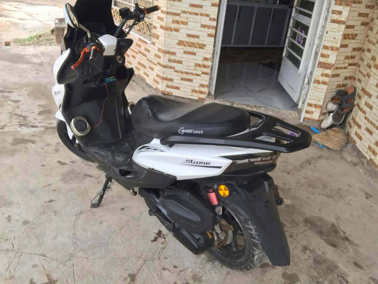 للبيع السعر خاص التوصل ***********
