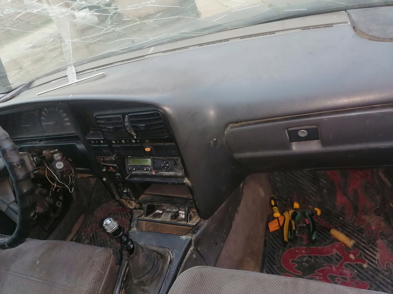 أسلام عليكم من رخصت الأدمن سياره أوميكا ٢٠ كير ومحرك حيل زينات الصدر نص عمر السياره بدون شرعي ابيعك مكفوله دوله وعشاير السعر 12 وبيه مجال مراوس يرهم يضل علي فرق مده ونطيهن متواجد عل فيس رقم ***********
