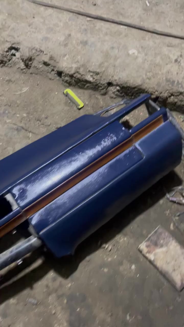 السلام عليكن دشابل للبيع مكان واسط***********    اواحد ميت ألف
