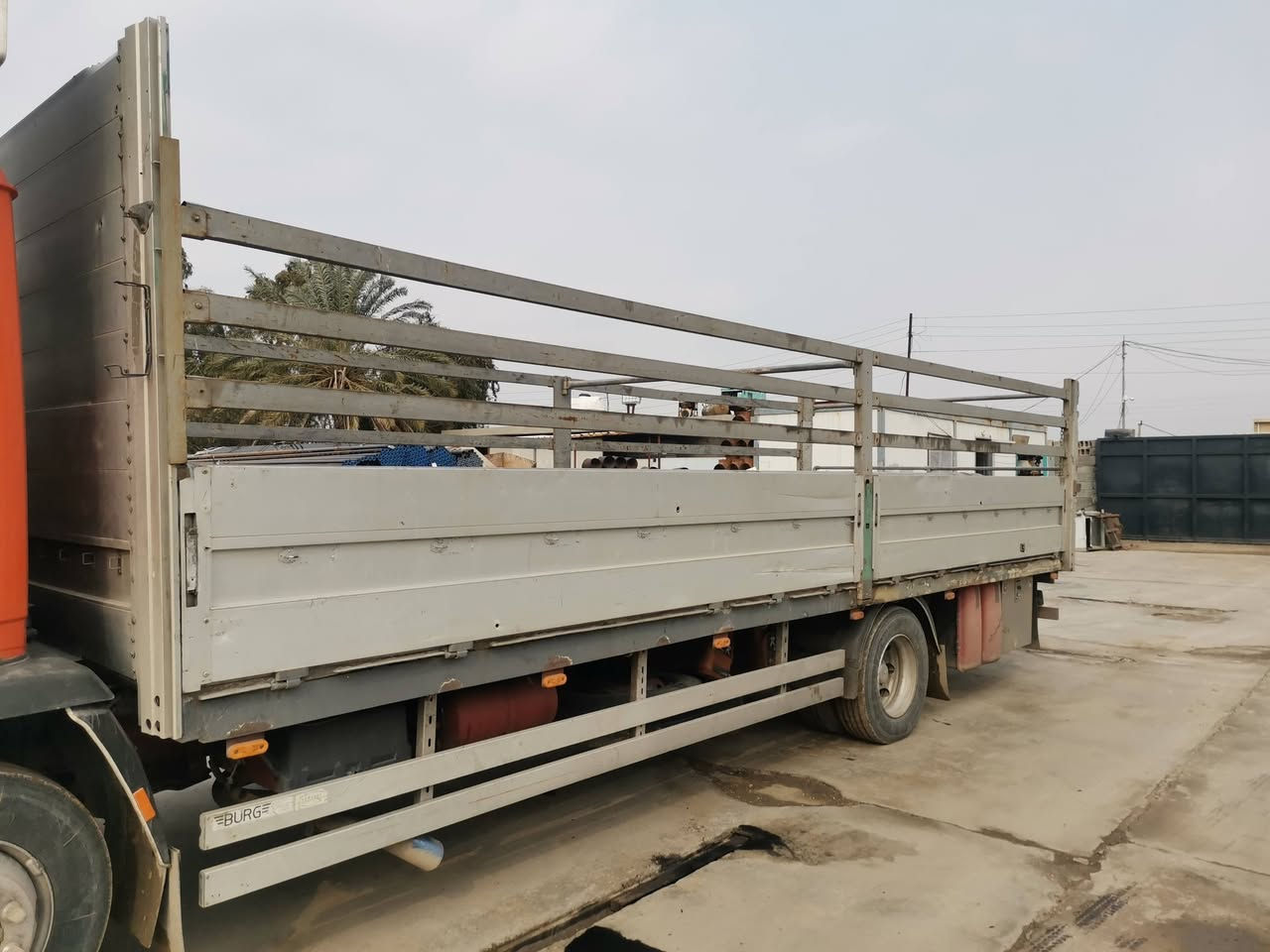 سلام عليكم البيع بدي سبعه وربع صفاح 60 عرض2.50 سعر 18وبي مجال ***********
