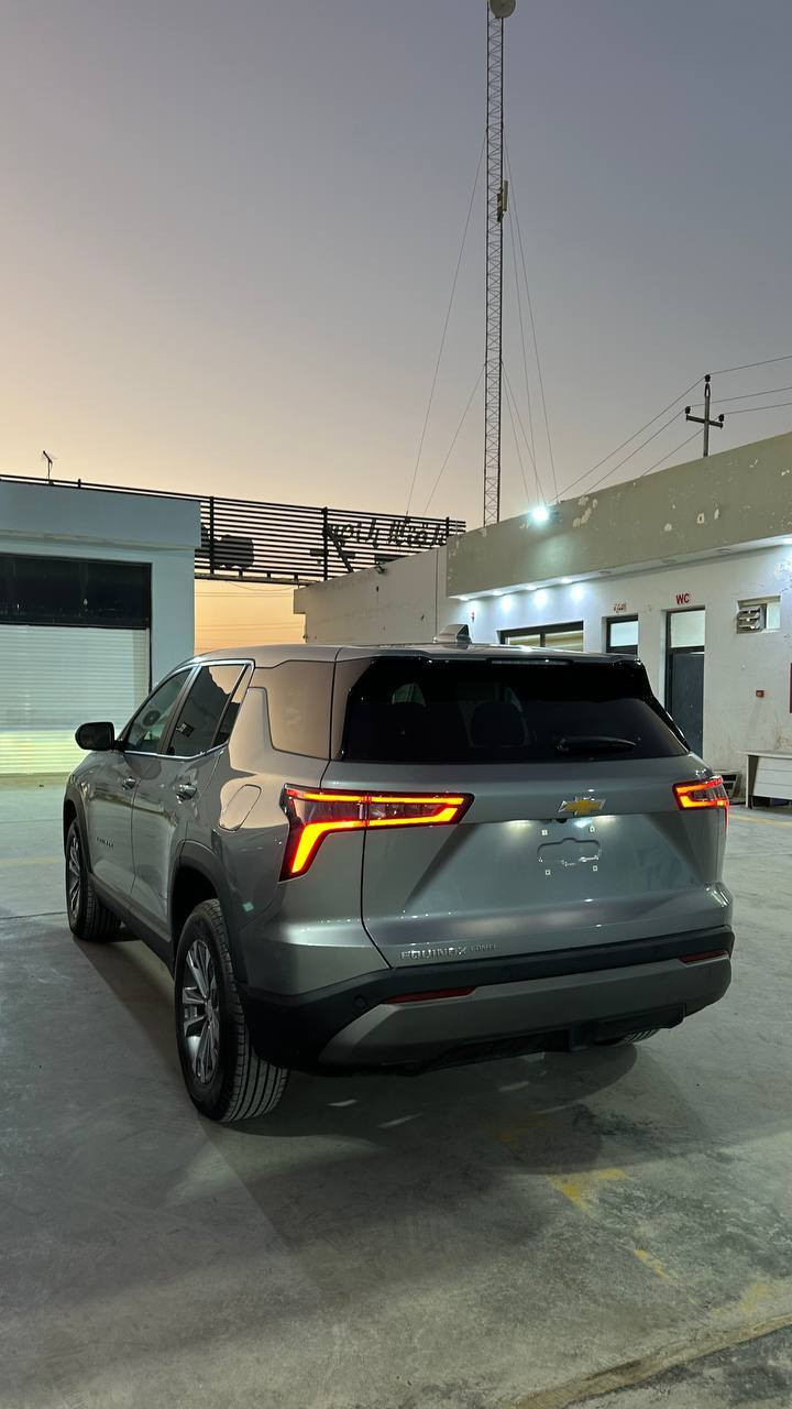 اراوس بجارجر RT/GT
أدمن وافق 

السلام عليكم

شيفروليت كوينكس (بدون رقم)  2025

محركها 4 سلندر توربو 180 حصان بدون دوانز بنزين عادي ومتصرف شلعتها تاكل الكاع

نفس القديم بس شكل يختلف واجت أعلى بهواي

موديل 2025 زيرو ما ماشية بس الفين

لا صبغ لا شاصي لا دواخل لا راديتر

تبديل قطعتين جاملغ بنيد نفس اللون (بدون صبغ نهائيا) 

((سعرها 222 ورقة وبيها مجال)) 

مواصفات LT

شاشات متصلة كبيرة ، كيرها تعليك، قطعتين تبريد خلفي، حساسات ، رادارات، تحديد مسار قيادة ذاتية، تحذير تصادم ،نقط عمياء ٫كاميرا خلفية، مساعد ركن، نظام دفع رباعي، مثبت سرعة, مري هيتر, فرامل طوارئ اوتماتيكي , مقاعد تدفئة، اضاءة محيطية داخل السيارة

 نظام Google built-in عرض الخرائط على الشاشات ومساعدة  السائق وتحديد الاتجاهات وضبط التكييف وتشغيل الموسيقى

نظام ntelliBeam يشغل ويطفي الضوء العالي حسب الظروف إلي امامك

عنواني الكوت 

للاستفسار ***********
