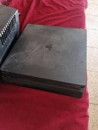بلي فور جديد مع يؤبي أس سعر ١٧٥ الف تواصل واتساب 07755462898