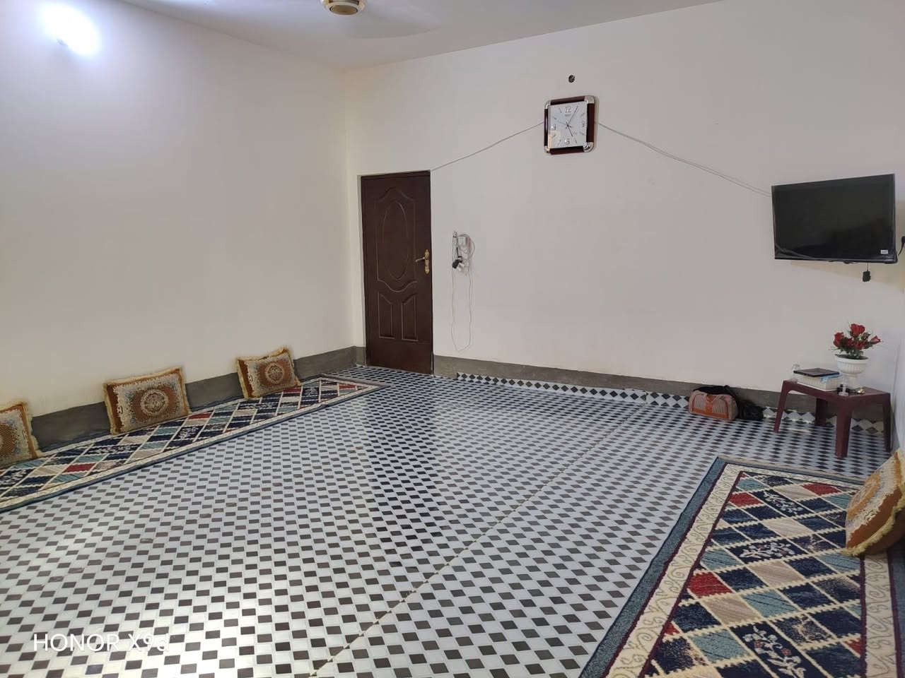 💎🔹مكـ✯͜͡الدوحه𝄠ـتب▪️💎

((بسم الله الرحمن الرحيم))
🏡     🏘      🏚 

السلام وعليكم

#يوجد_بيت  للبيع 

#العنوان  الفلوجة 
#في حي الرساله خلف معمل الطحين 

✅المساحة :  317م 
غرفه 2
استقبال 
صالة 
مناور 
مطبخ
صحيات  
  
                       #بناء 🧱 : طابوك 

🏠 جنس العقار طابو زراعي 
      
     #شارع 🏞️⬆️⬆️ : 10م  

  #السعر_محدد_من_قبل_البائع 
           
        ⚖️⚖️   نوع الملك : طابو صرف تحويل مباشر  🏙 

            #السعر = 72 مليون وبي مجال قليل 

♦️الاستفسار 📥 عنوان المكتب شارع المنجزات قرب مجمع أحمد عريبي حي نزال

للاستفسار : مراجعة مكتب الدوحه 

  #السعر_محدد_من_قبل_البائع

💯علماً البيت جاهز للسكن🗣️
     
        ((شعارنا المصداقية)) 
،،،،،،،،،،،،،،،،،،،،،،،،،،،،،،،،،،،،،،،،،،،،،،،،،،،،،،،،،،،،،،،،،،، 
📬فقط ارسال المعلومات  على الواتساب او الاتصال على هواتف المكتب 

🤳متابعة الصفحه يصلك كل ماهوة جديد
⏪ملاحضه: السعرالعقار  يحدد من قبل البائع

  🏘️بيع وشراء الأراضي السكنية والزراعية وكافة

 العقارات🏘️🌐Anbar Fallujah_ الانبار الفلوجة🌐.

       ((««نستقبل هواتفكم على لارقام التالية»»           

***********  واتساب + اتصال 
***********    اتصال هاتفي كورك + واتساب
