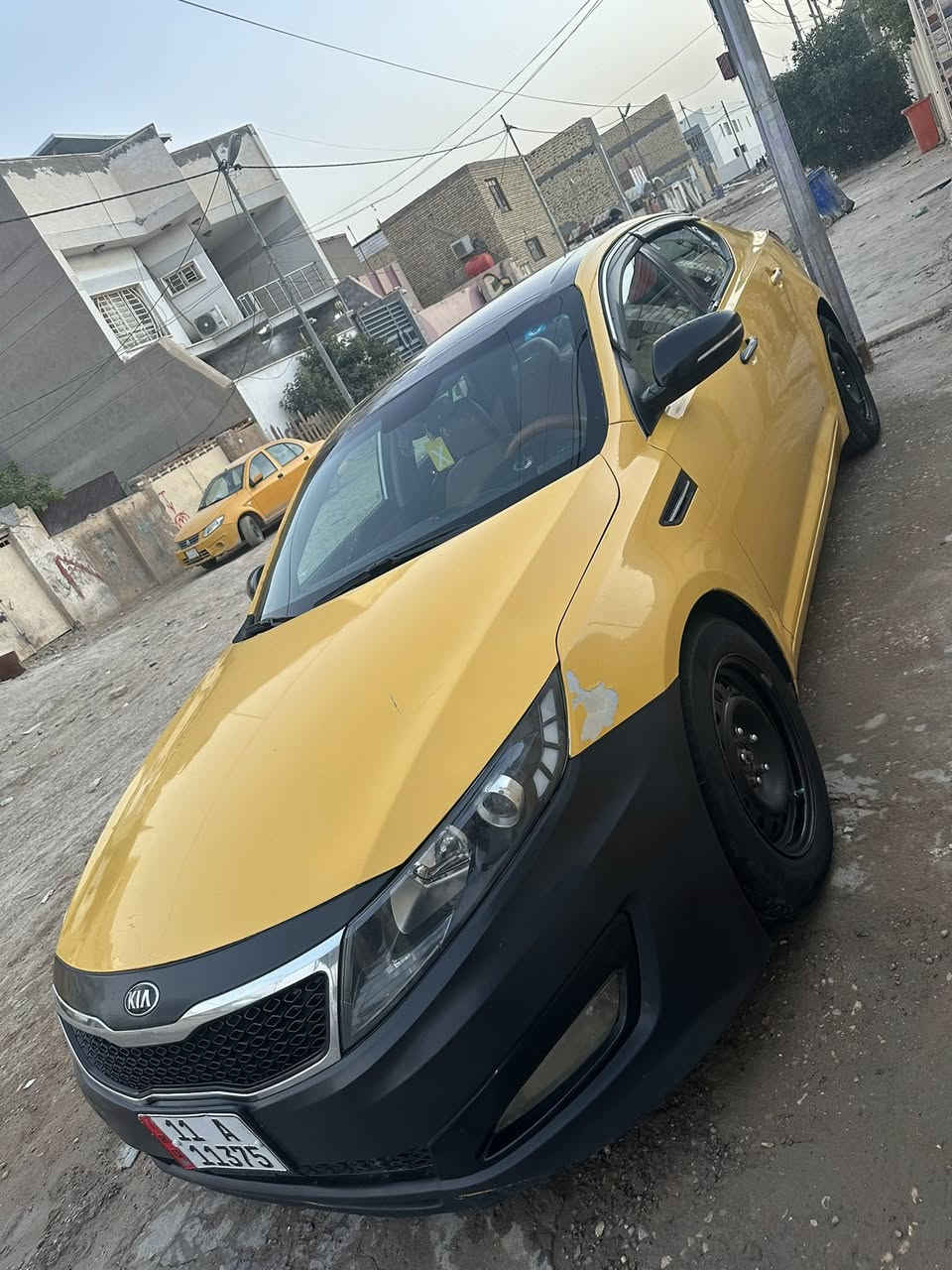 سلام عليكم
أوبتيما ١٣ أمريكيه فول موصفات بنو رما تبريد قطعتين 

مكينه ٢٤٠٠جيدي اي تبريد حداديه تخم تاير 

حادثه جاملغ خلفي بدون دواخل 

سياره جهزه خطه ديوانيه بغداد 

مكان سياره ديوانيه سعر ٩٠

***********
