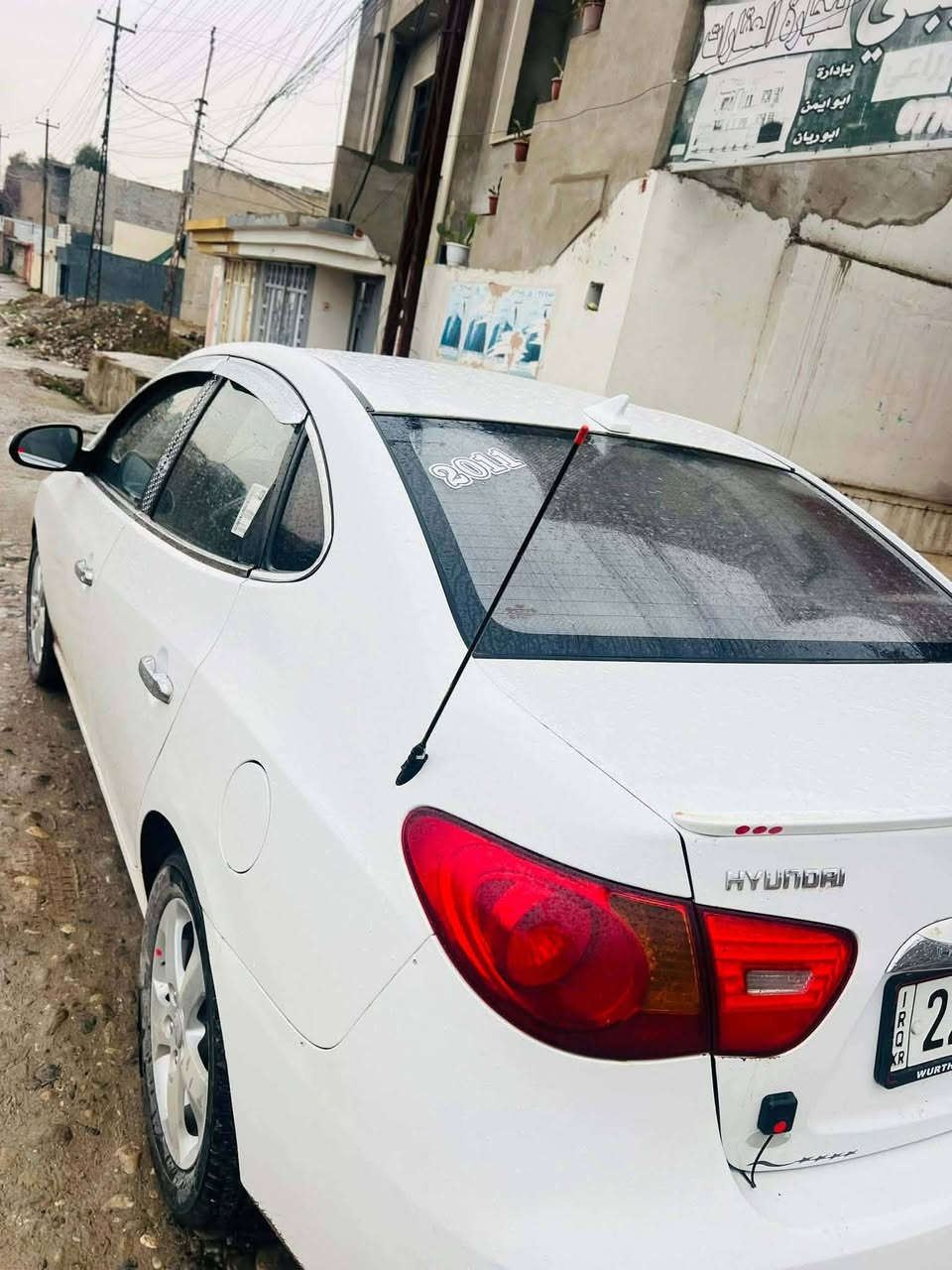 للبيع انتره 2011 رقم اربيل سياره جديده السعر 117 وبيها مجال ***********
