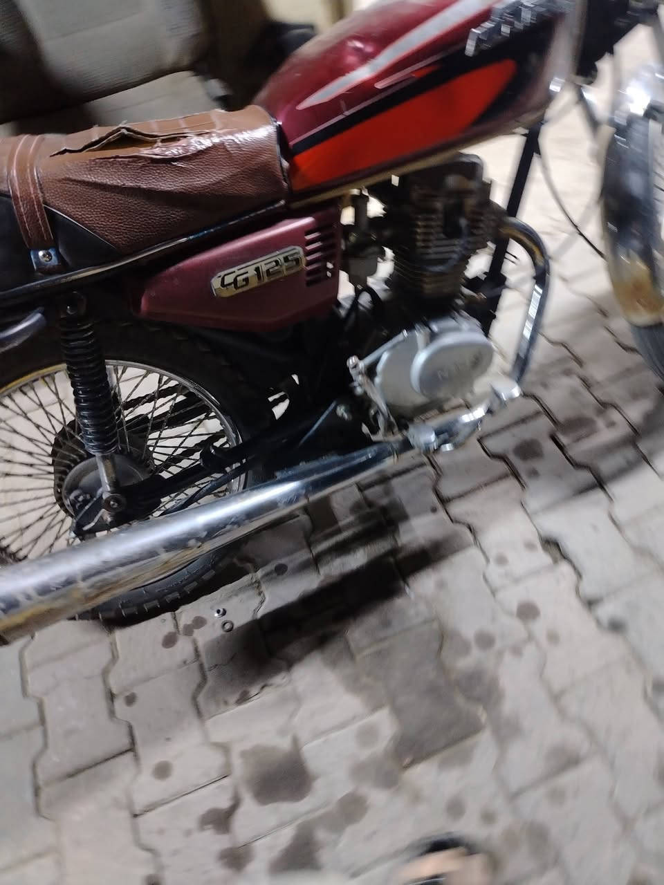 السلام عليكم هاي الموتور للبيع  280 في مجال  ***********
