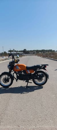 دايوان لايتي ياباني رقم وسنويه مشروع وطني لون برتقالي ما مفتوحه كهربائ...