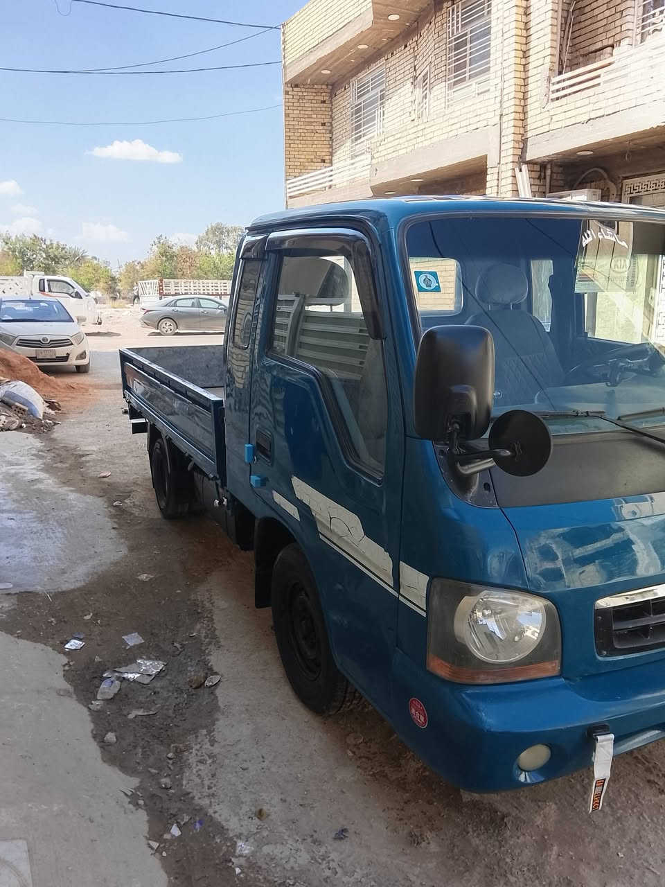 سلام عليكم كية ام عيون موديل 2002 رقم بغداد سنوية 2028 سيارة جاهزة مكينة جديد كير  جديد اكسن جديد مكفولة سيارة مال جناي تخم تاير كهربائيات كلهة شغالة 7جنكال صدر جديد لا ضربة ولا صبغ مكفولة الرقم *********** الرقم *********** مكان بغداد الدورة
