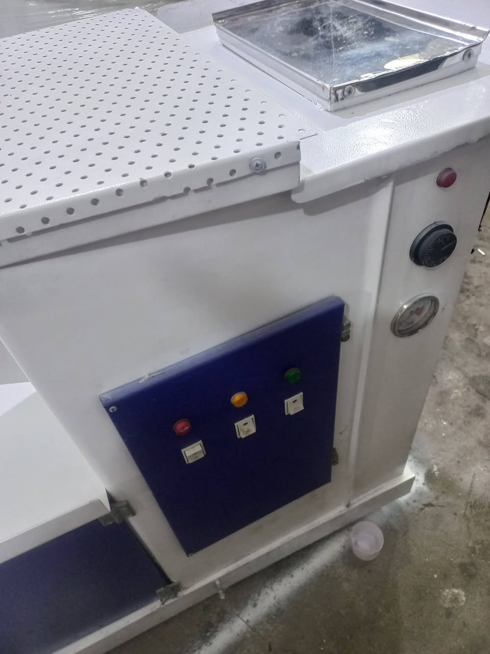 نورفه تركي فول اوتماتيك مستخدم نظيف جدا
الاستفسار مراسله الصفحه او الاتصال على الارقام التاليه 
***********
***********
