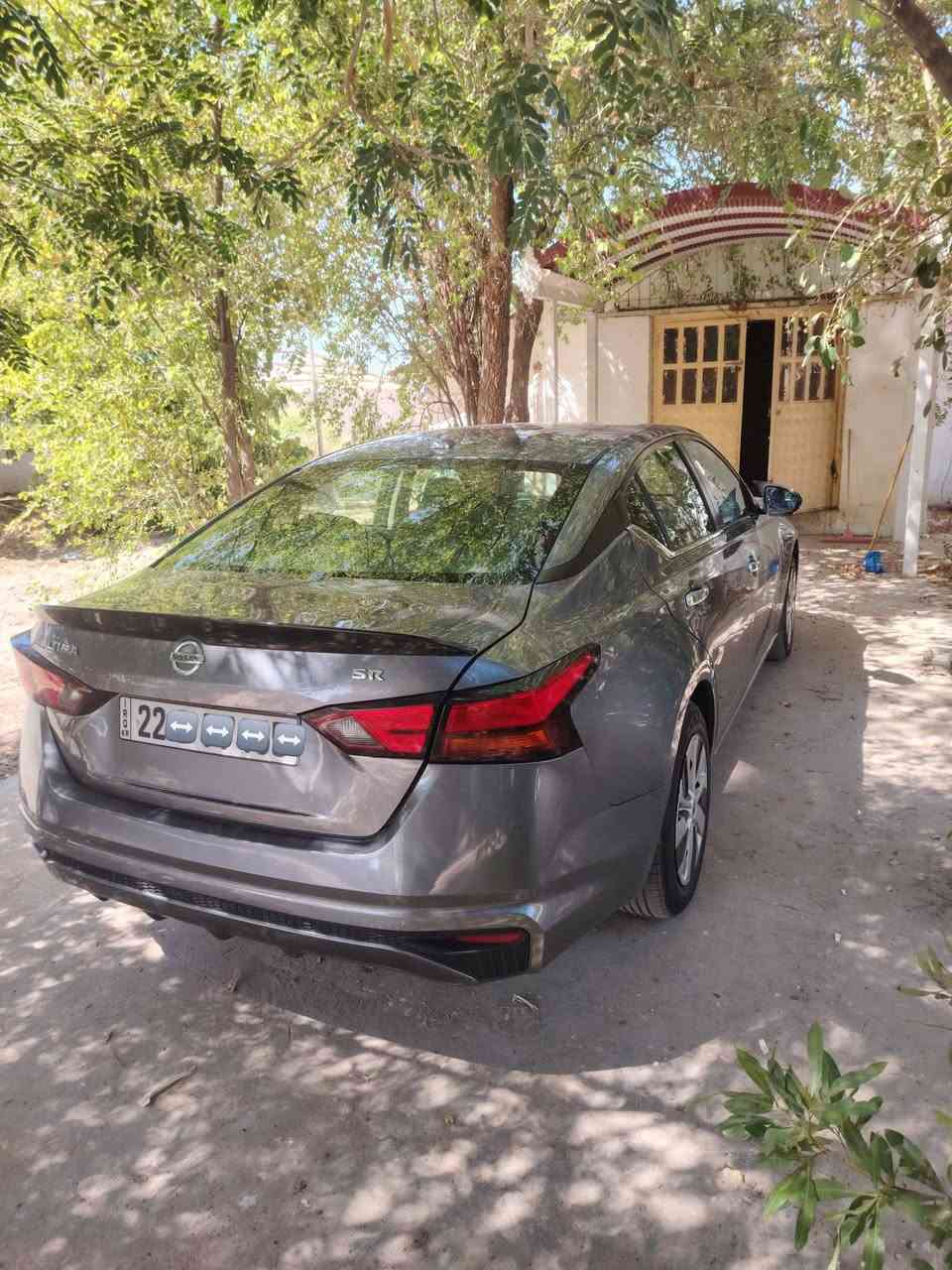 نيسان التيما ٢٠٢٠ أربيل سياره  مكفوله من ضربه بيها بابين كلير فقط 
١٣٥ وبيها مجال  ***********
