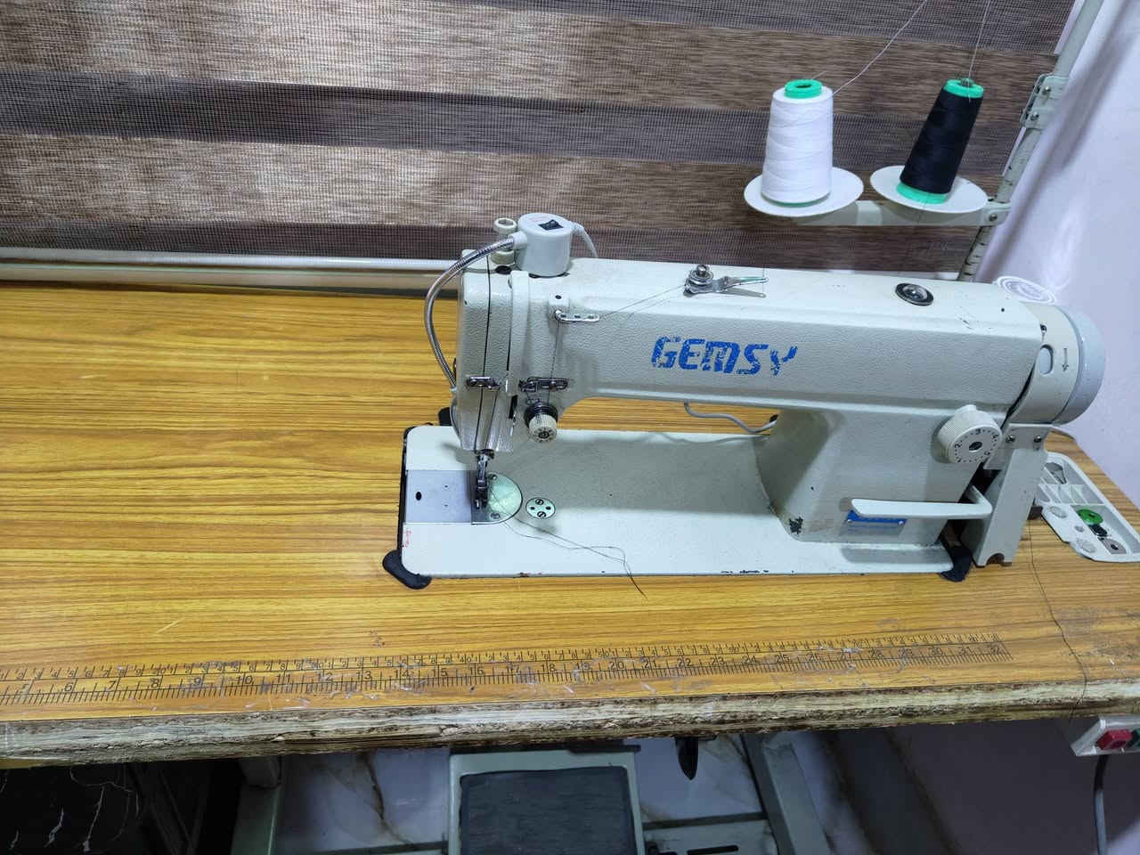 ماكينة خياطه  للبيع  حي السماح ***********/***********
