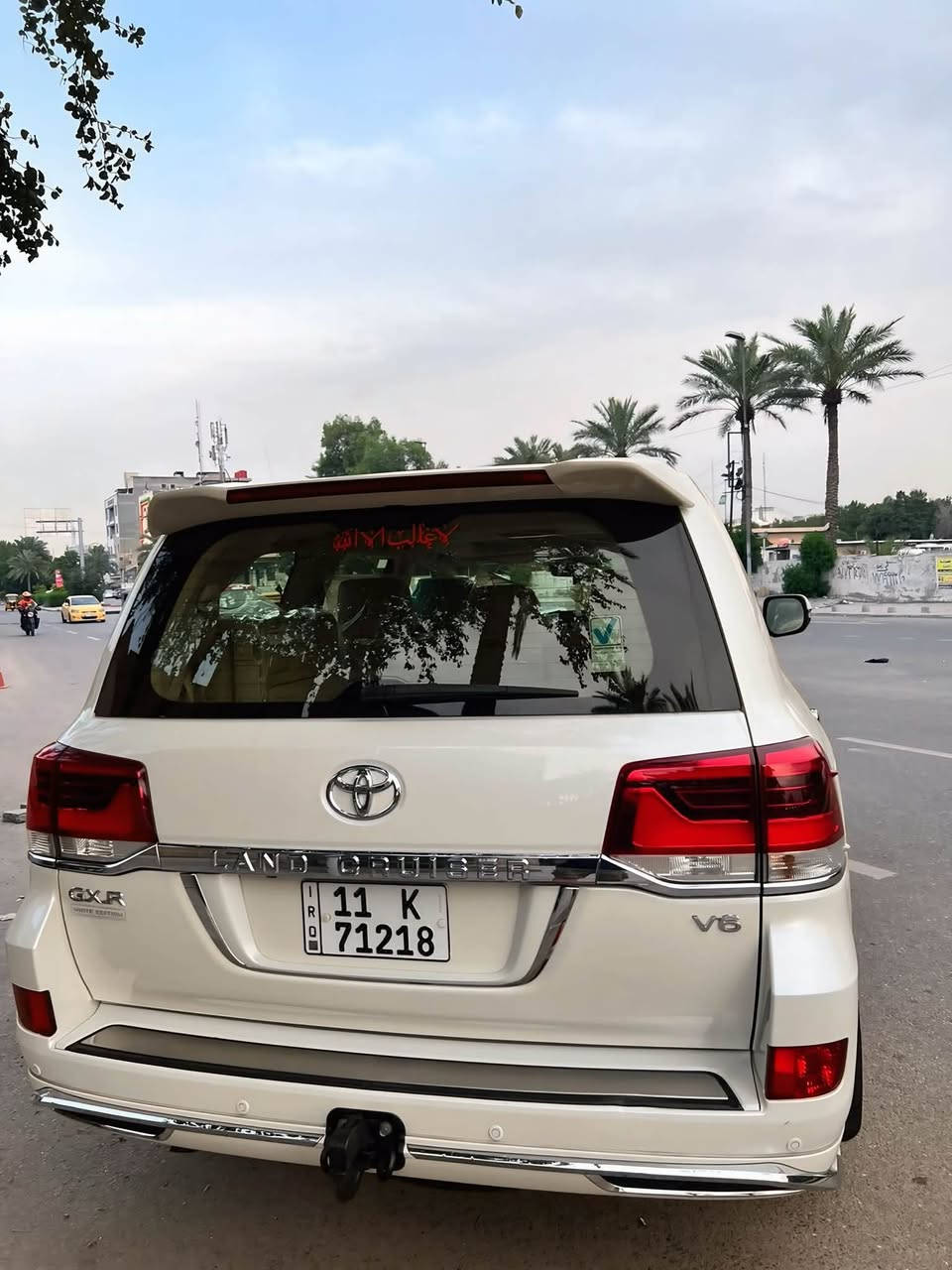 سلام عليكم لاند كروز لبيع مديل 18حجم 6 رقم ‭***********‬
