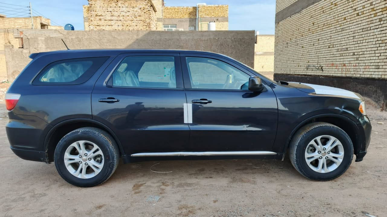 سلام عليكم دورنكو للبيع 2012 وارد خليجي سياره شرط اصولي بس نبيع ادوات كوم حديد بدون تحويل مكفوله كفاله عامه وجاهزه علا اخر حبايه سعره ٩٠ ورقه وبيها مجال للشراي 

‭٠٧٧٦ ٦٣٥ ٥١٢١‬
