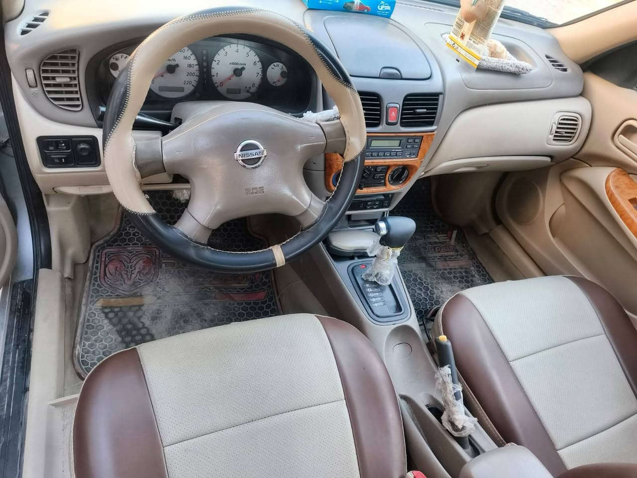 سلام عليكم عارض سني ٢٠٠٨ ياباني وارد سعودي سياره بيهه ٣قطع صبغ والباقي بلادي سياره جديده مكينه كير تبريد ثلج رقم بغداد دولي بسمي شرط التحويل مكاني بغداد الاتصال على الرقم *********** سعره ٩٢ وبيه مجال بسيط
