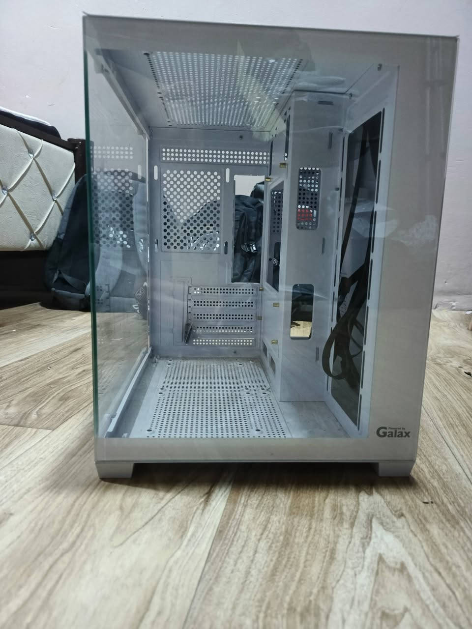 عندي هاذ الكيس اشتريته 80 الف 
اريده مرواس بكيس اكبر لين ما رهم على المذربورد


**إذا كنت صاحب هذا الإعلان وتريد حذفه لأي سبب، رجاءا أرسل رسالة إلى الدعم الفني**