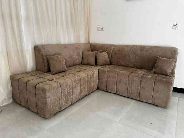 ديوان باسلوب معاصر 
تم تسليم ديوان الاحد زبائننا الكرام 
يوجد كادر الاخذ القياسات مجانا في جميع المحافظات
الاستفسار
*********** واتساب
