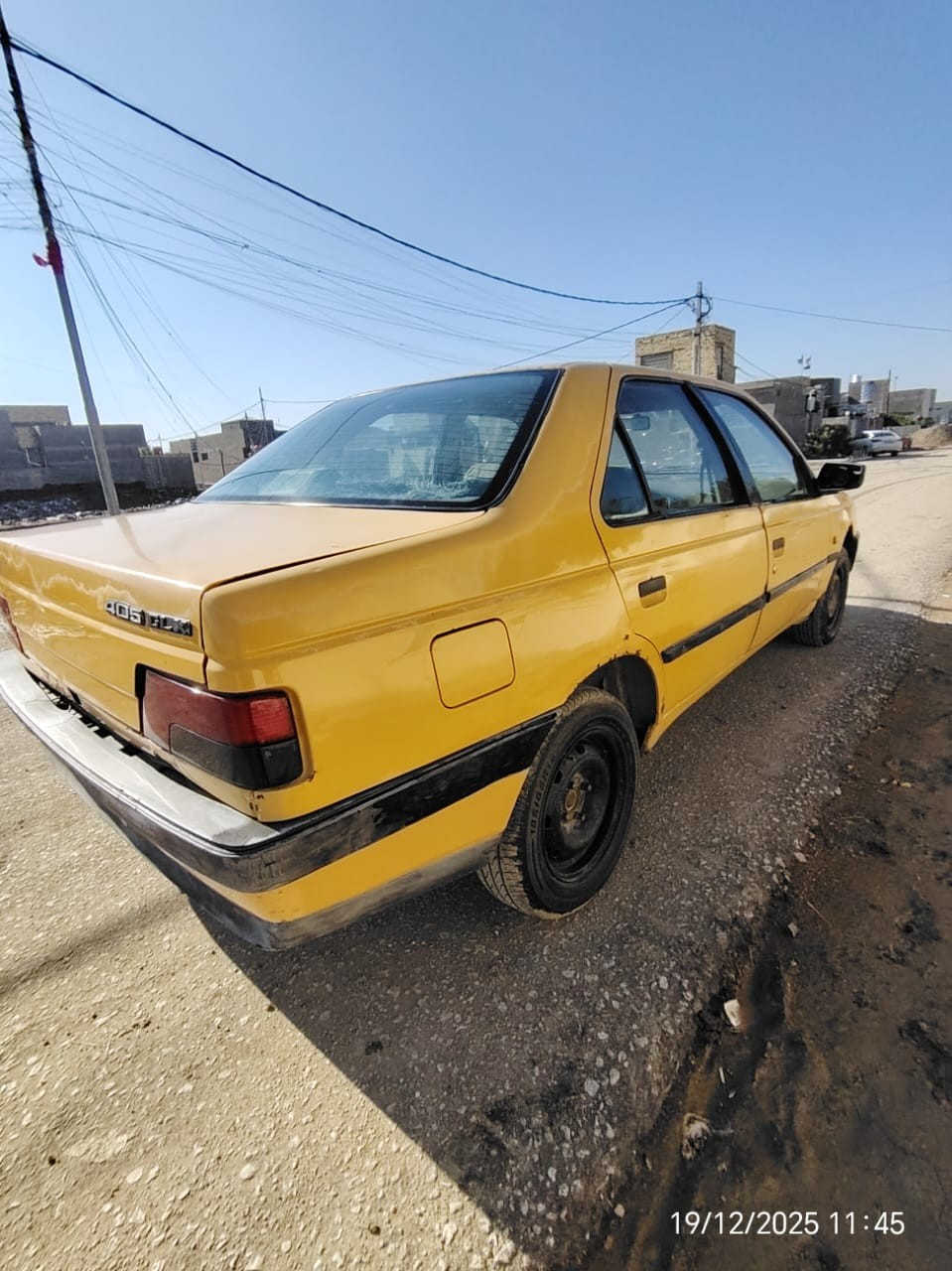 اسلام عليكم بيجو 405  موديل 10للبيع سياره جاهز مكينه اوكير مكفولات حداديه تخم  تاير كهربائيات شغاله كلها سياره لا ضربه ولاتبديل دشبول بيجي تحويل مباشر راعيها يمي رقم نجف الماني سعر ها 18 ورقه بيها مجال مكاني بابل  *********** واتساب او تصال
