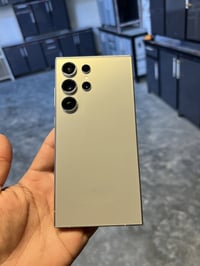 S24 Ultra 256 سعر 935 كامل ملحقات 07707841243