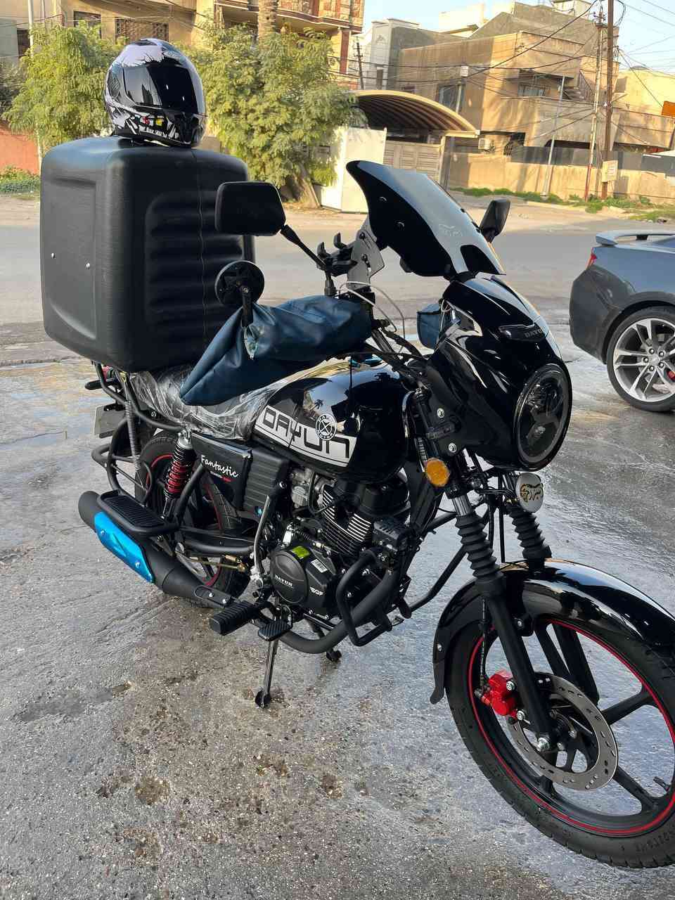 السلام عليكم 
درجه مرقمة موديل 2025 
ماشية 3700
الشكل الجديد دشبول الكتروني 
سعرها 2700 يشمل
 خوذه و صندوق دلفري


**إذا كنت صاحب هذا الإعلان وتريد حذفه لأي سبب، رجاءا أرسل رسالة إلى الدعم الفني**