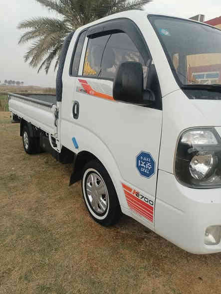 سلام عليكم سياره للبيع كيا موديل 2015مكفوله كفالة عامه رقم واسط  سنويه مجدده محرك مكفول سياره جديده تبريد شقاله شاصي رقم شاصي مكفول
وأكسن وأكيركفاله عامه  2700سياره تخم تاير
 جديده معنى الكلمة  
 للاستفسار اتصل على الرقام
‏‏‪***********‬‏
