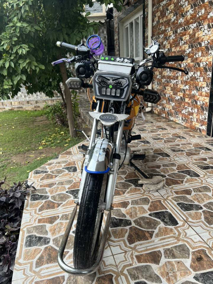 تايكر ٥ كير موديل ٢٤ شكل ال ٢٥ نا زلة ب نهايت ال ٢٤ مستعجل على بيعتها محتاج فلوس سعرها ب ٦٠٠ 🔐 الدراجة نضيفة كلش فقط شوية كلجاتهة تعبانة الدراجة كلشي بيهة كفالة وما متعوبة تجي تفحص ما عجبج امشي وخليها كلشي بيها شغال مكانهة ديالى الخالص (***********) واتساب او اتصال
