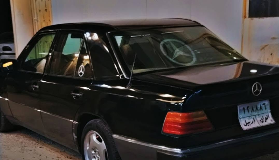 مارسيدس دب اسود محرك بطة 3000 موديل 1991 رقم أربيل
*********** خناقين, ديالى
