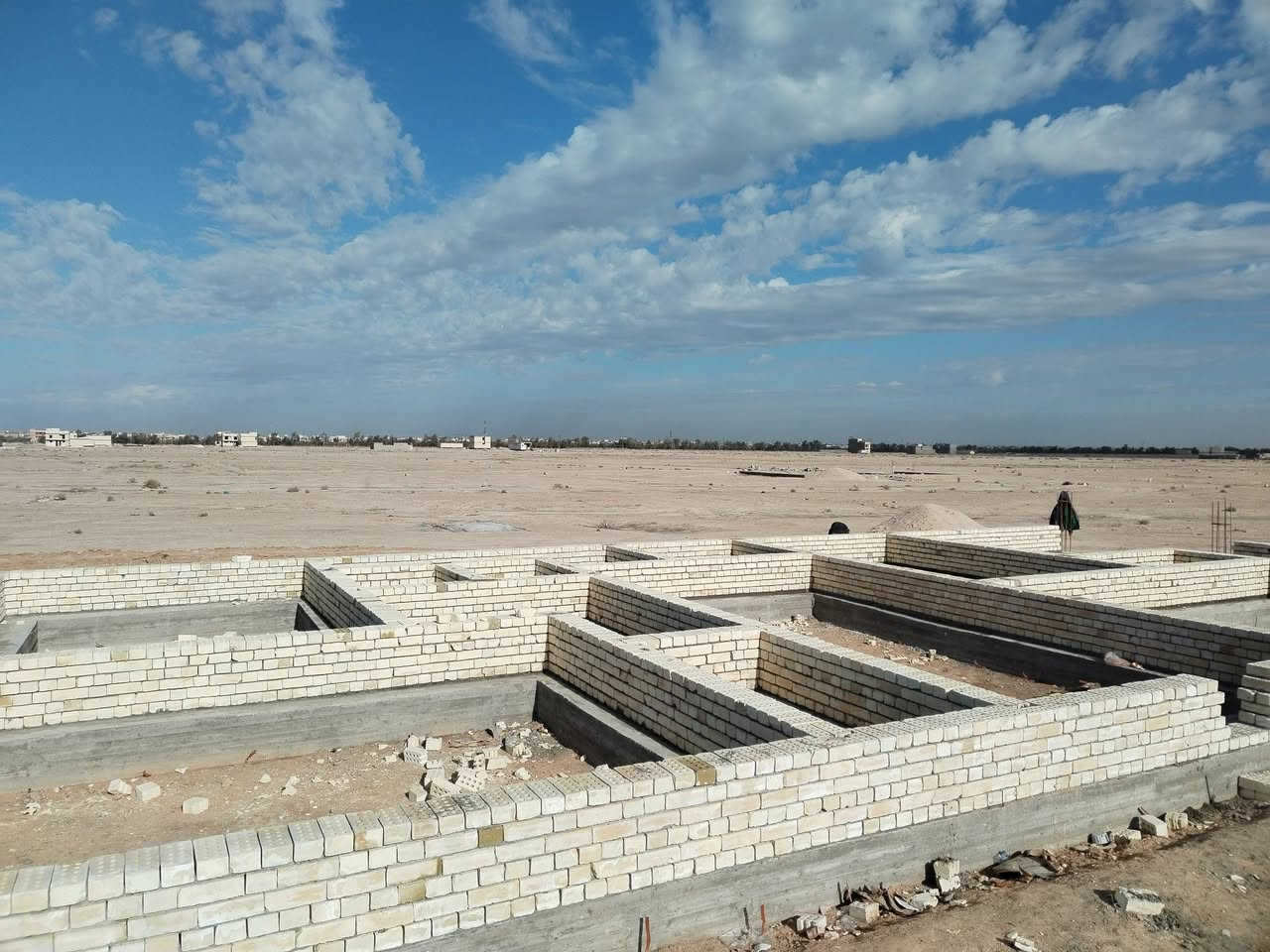 خلفة بناء طابوك بلوك ثرمستون شغل درجه اولى التزام بالوقت كربلاء فقط متفرغ حاليا هذا رقمي ***********//***********
