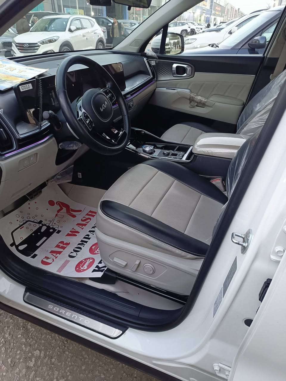 سورنتو 24 ضمان دولي ويل 20 رقم بغداد 6اسلندر مكفولة كفاله عامه بيه رصعه اصغيره اموضحه بصور ه سعر 300 تلفون ***********
