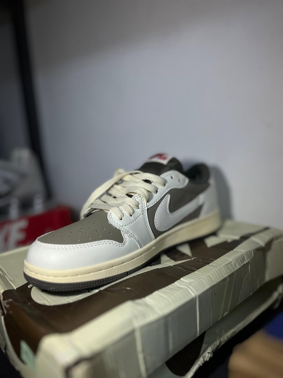 نايك  قياس 40 ونص  طول القدم 25 ونص سعره 40 الف


**إذا كنت صاحب هذا الإعلان وتريد حذفه لأي سبب، رجاءا أرسل رسالة إلى الدعم الفني**