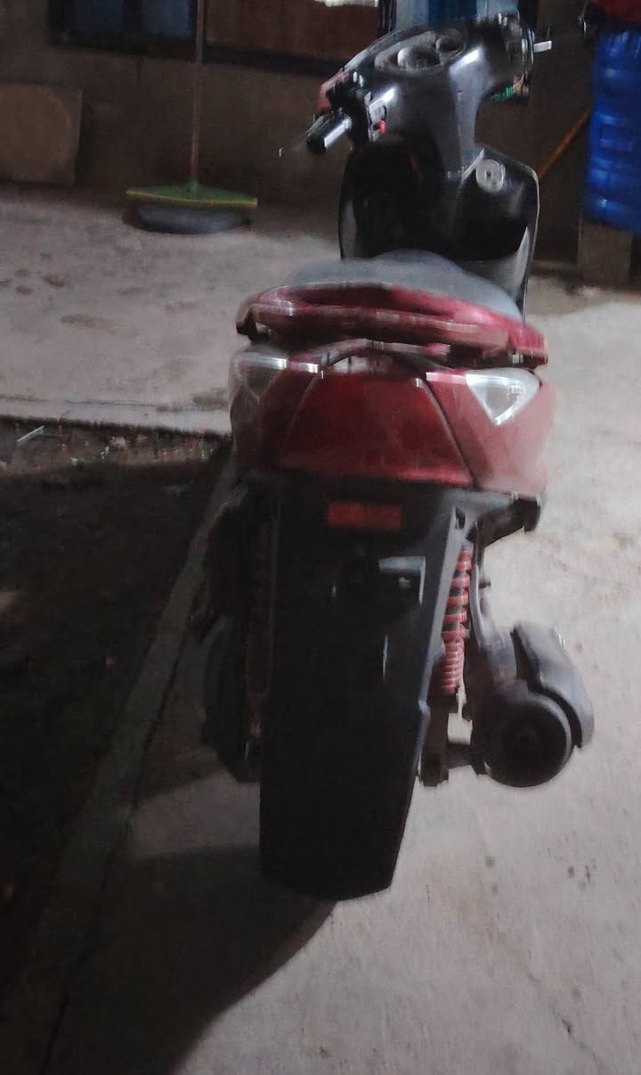 السلام عليكم 
البيع ثعلب 140
مكان بغداد المعامل
السعر 350وبيها مجال
***********
