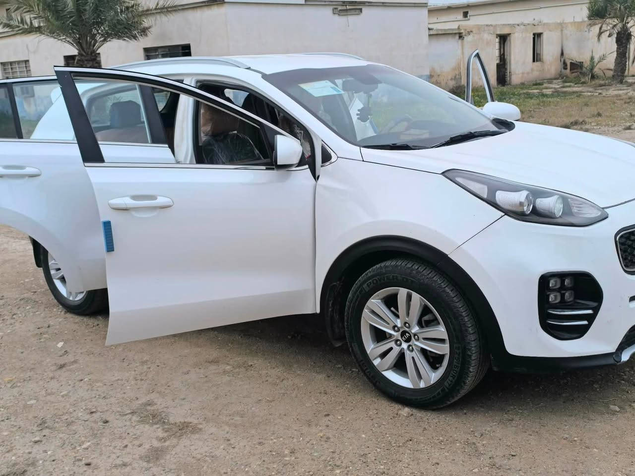 سبورتج 2018 وارد امريكي مكينه 2400 كفاله كير و مكينه 
السونار موجود بالصور مكانها ديالى كنعان 
رقم بغداد شرط التحويل 
للبيع او مراوس 
***********

