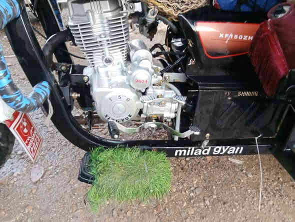 به ناوی خوا ئه م ماتۆڕه بۆفرۆشتن 2024مکینه 150پڵیت ومه نە فیست کامل جوانکاری هه رلۆکه ماتوڕه که وه سفی ناوی اکرمشتە ری تیلفون بکه شوین هلبجه ی تازه
***********
***********
