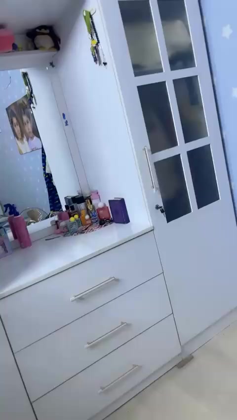 غرفة فردي ٢ سرير نظام مخزن
ميز 
كنتور 
سعر ٧٠٠ قفل 
جديد جديد جديد 
مكان شارع فلسطين


**إذا كنت صاحب هذا الإعلان وتريد حذفه لأي سبب، رجاءا أرسل رسالة إلى الدعم الفني**